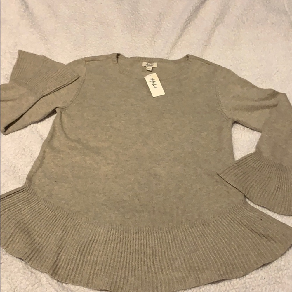 Light Ruffle Sweater